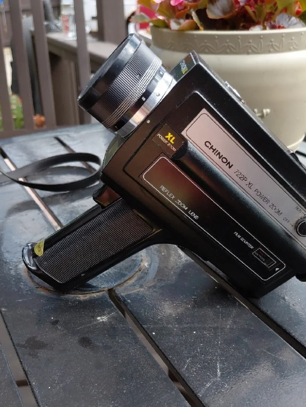 722XL Vintage Black Video Camera